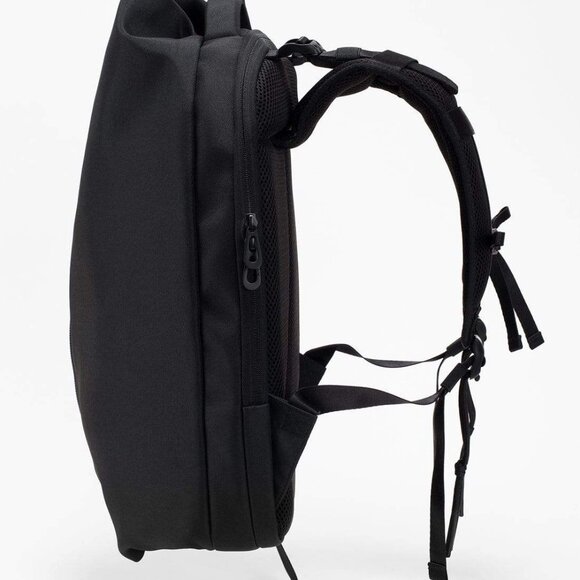 Cote & Ciel Isar Air Backpack - Black - Picture 5 of 9